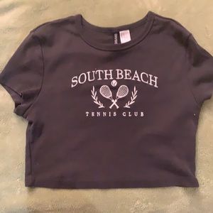 Cute Cropped Black T-Shirt